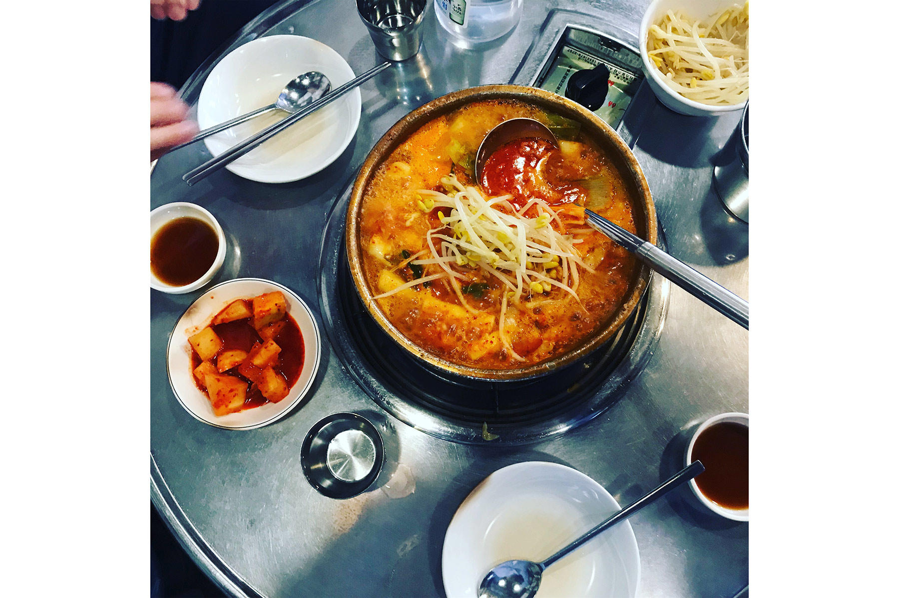 韓国・ソウル「鍾路鶏林マヌルタッ」のタットリタン 