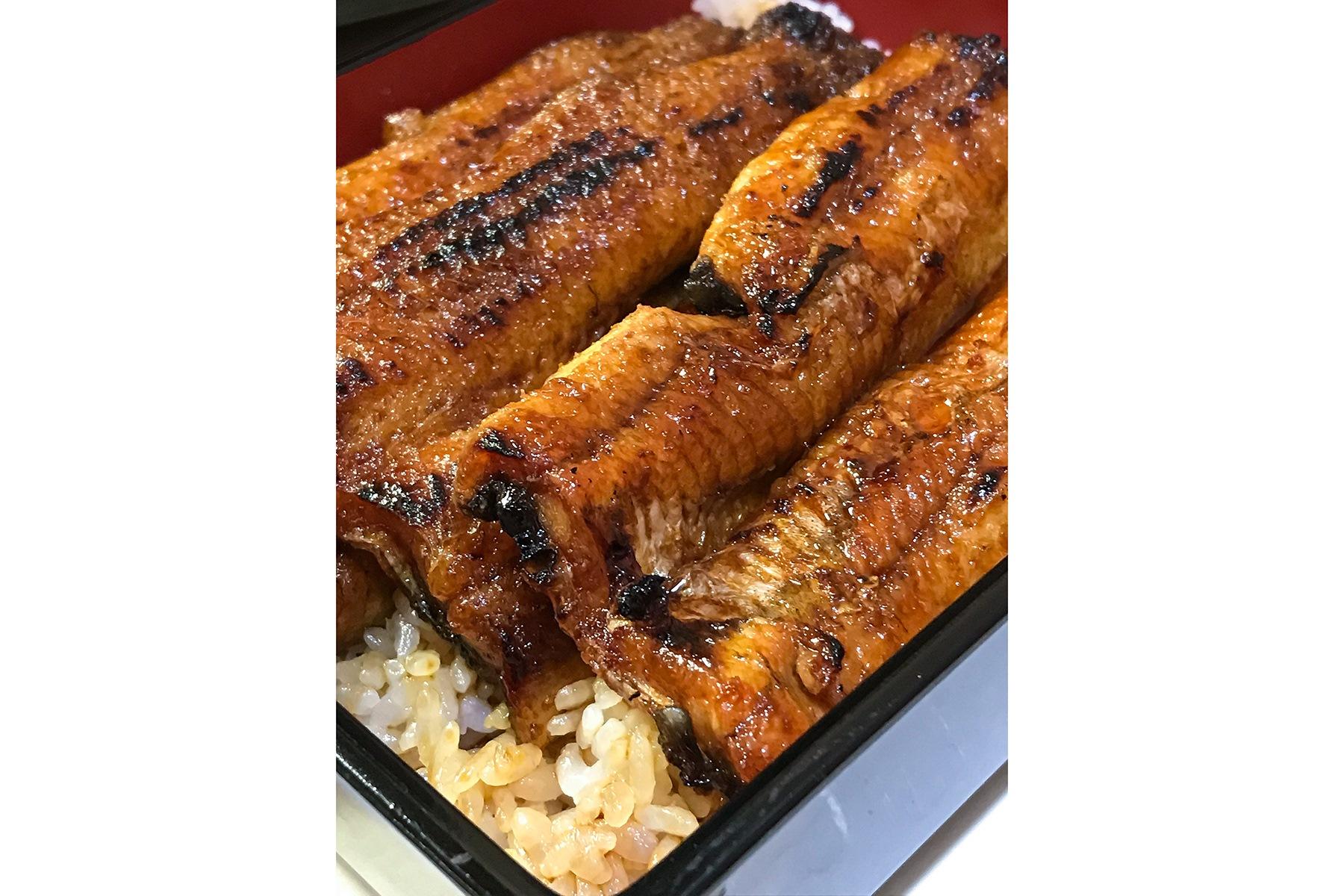 静岡・浜松「炭焼きうなぎ 加茂」のうな重