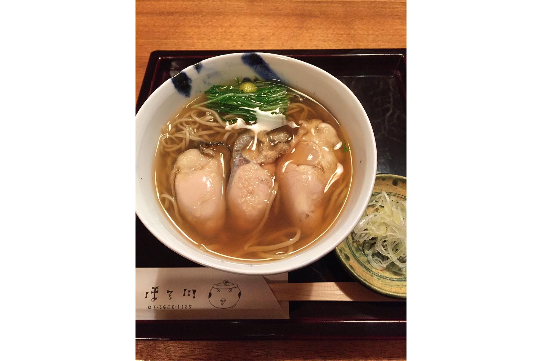 東京・両国「ほそ川」の牡蠣蕎麦