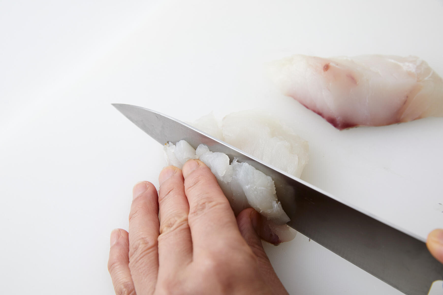 塩、胡椒をふる