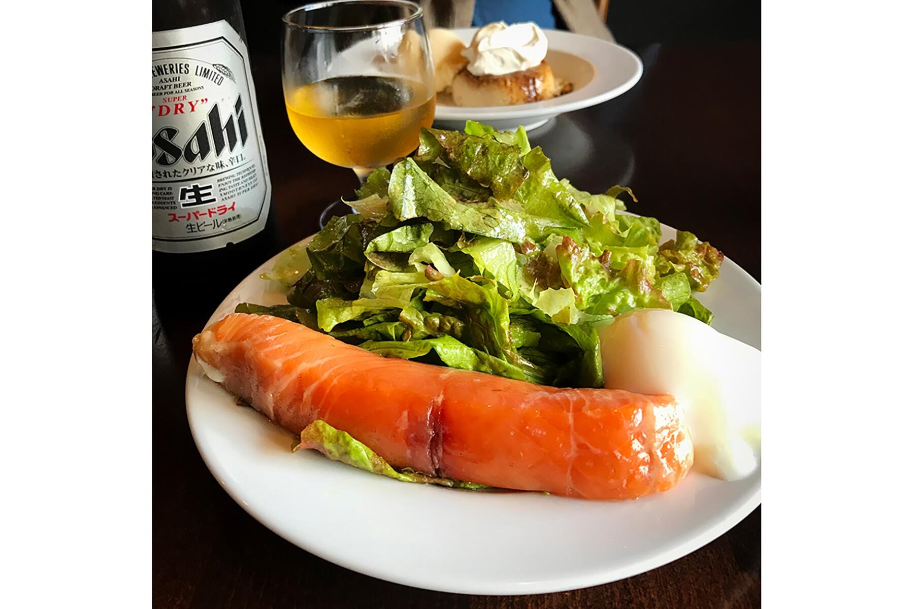 東京・松陰神社前「BISTRO CYCLE」のスモークサーモンミキュイ