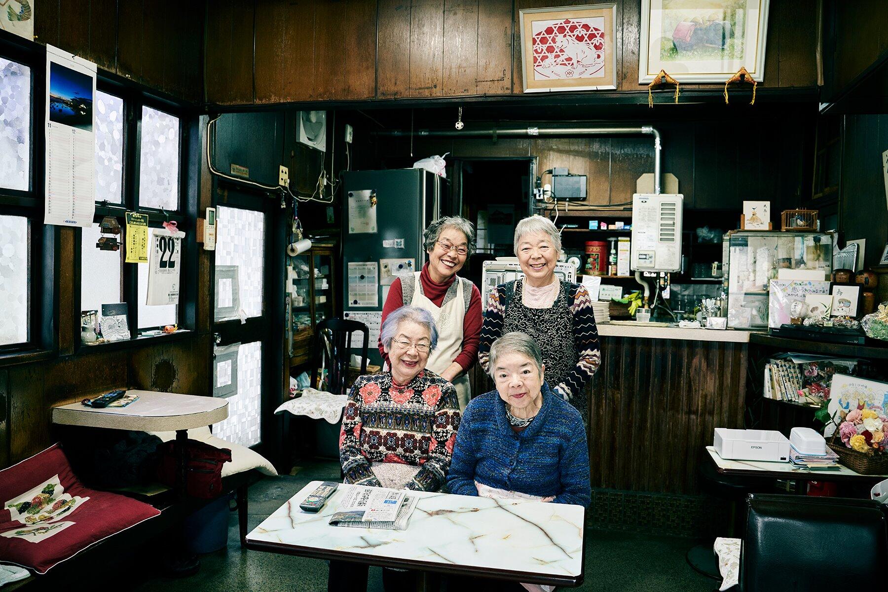 四姉妹のお母さんたち