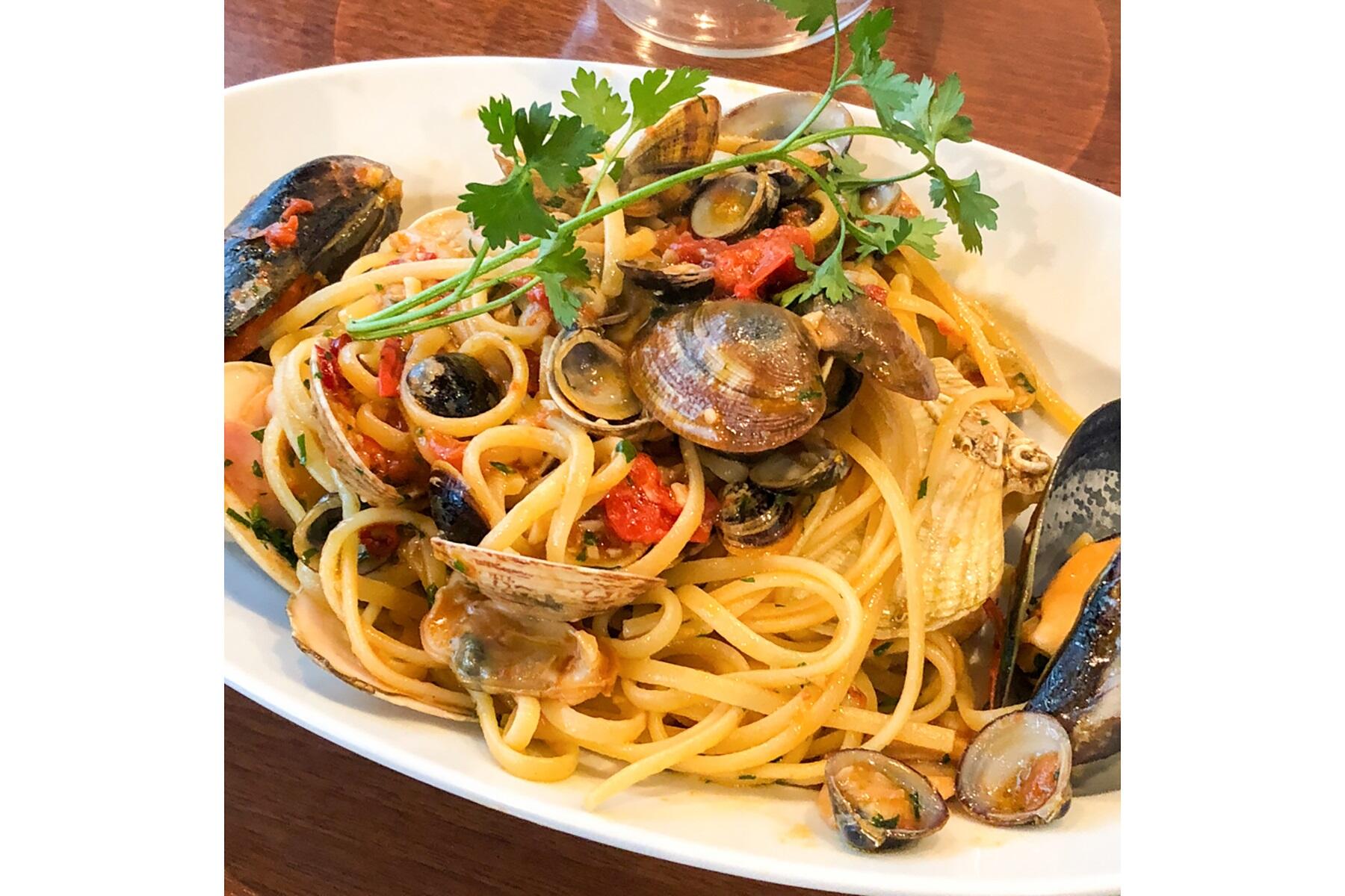 東京・築地「パラディーソ」のペスカトーレ