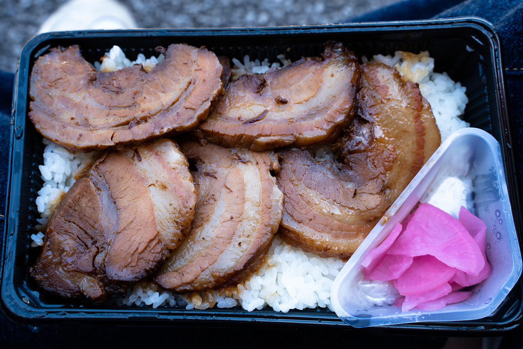 千葉・木更津野外で食べるロケ弁