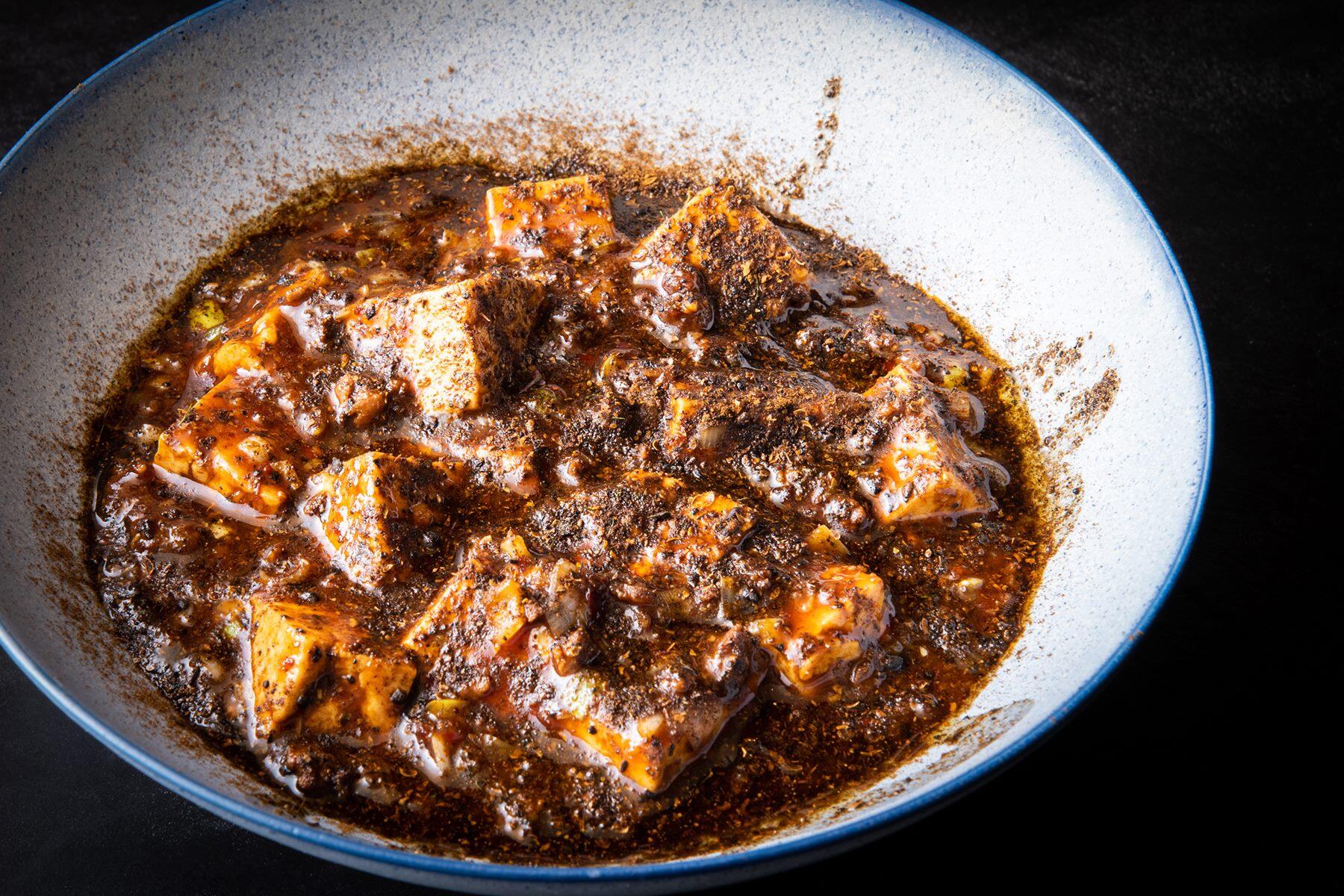 東京・学芸大学「farm studio ＃203」の阿波牛の四川麻婆