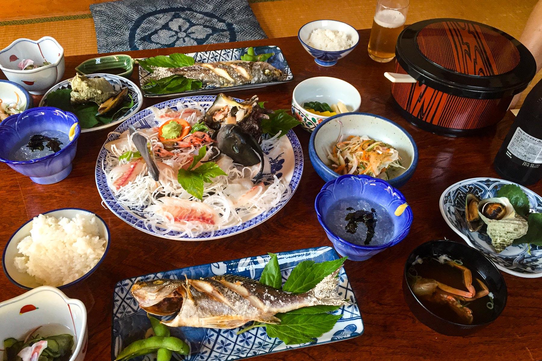 静岡・南伊豆「民宿こさや」の夕飯