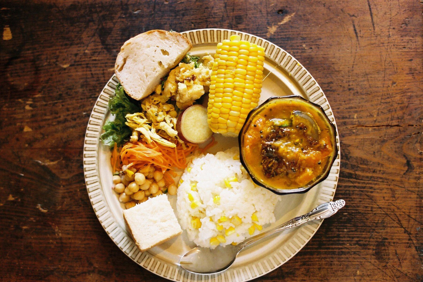 大分・別府「BASARA HOUSE」の進化し続けるカレー