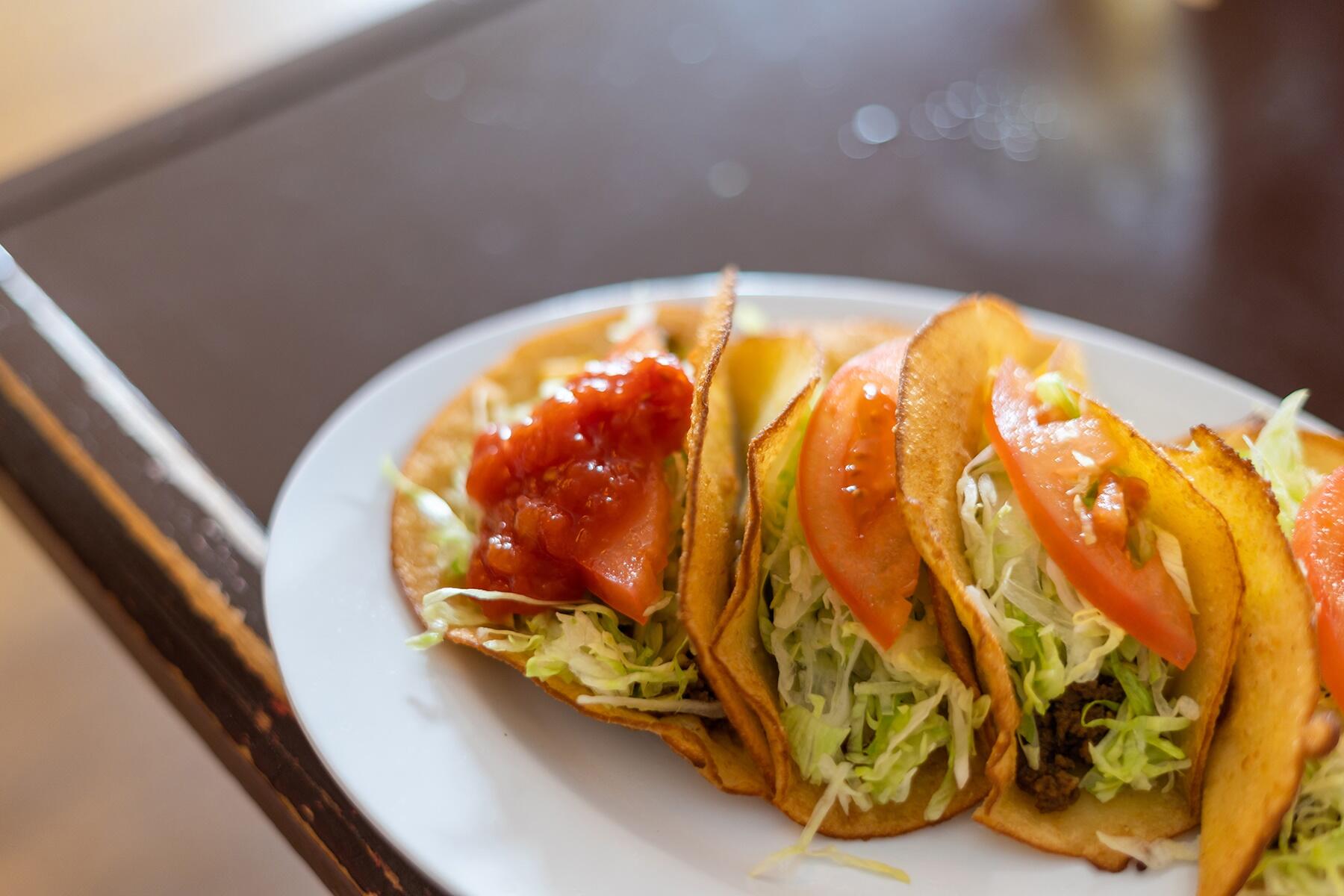 沖縄・宜野湾「メキシコ」のタコス