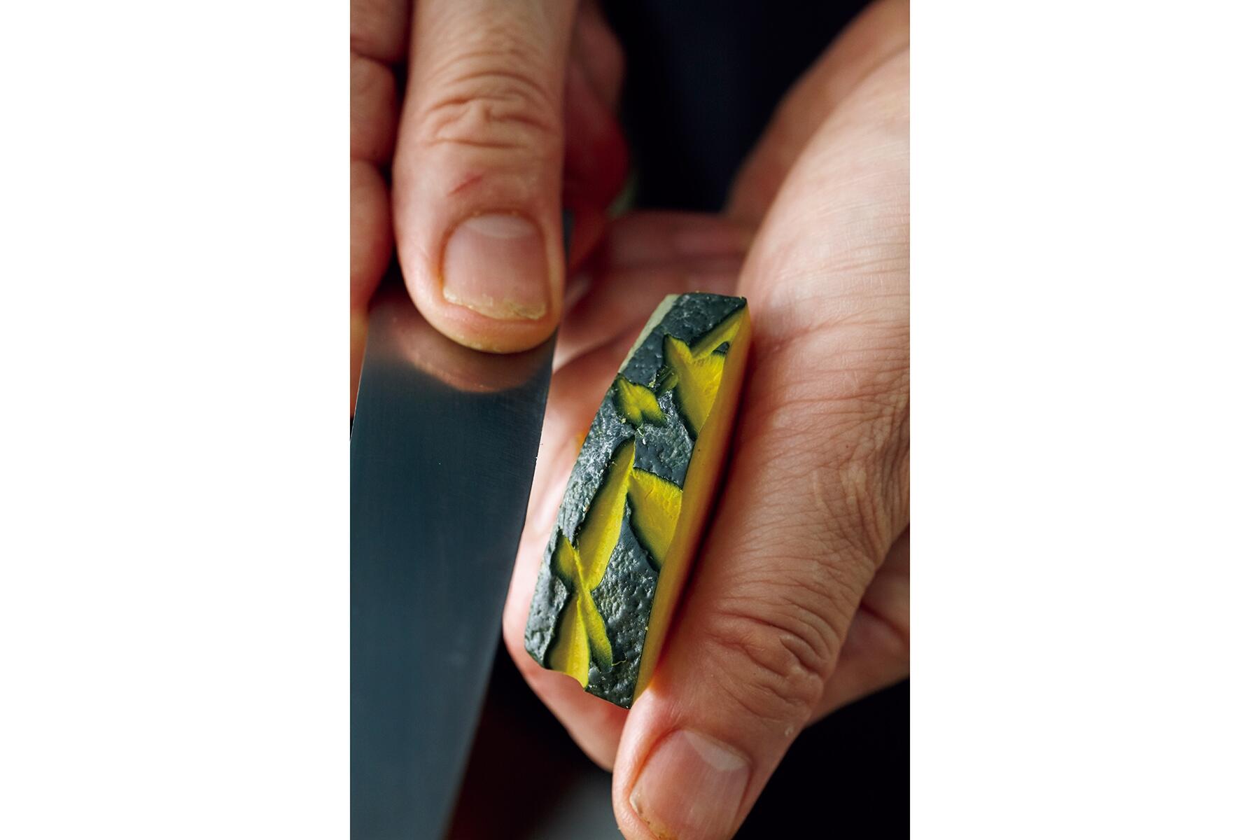 かぼちゃを素揚げする