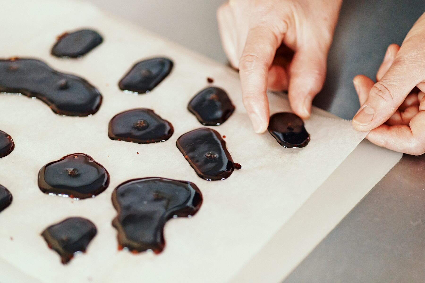 カラメルソースをつくる