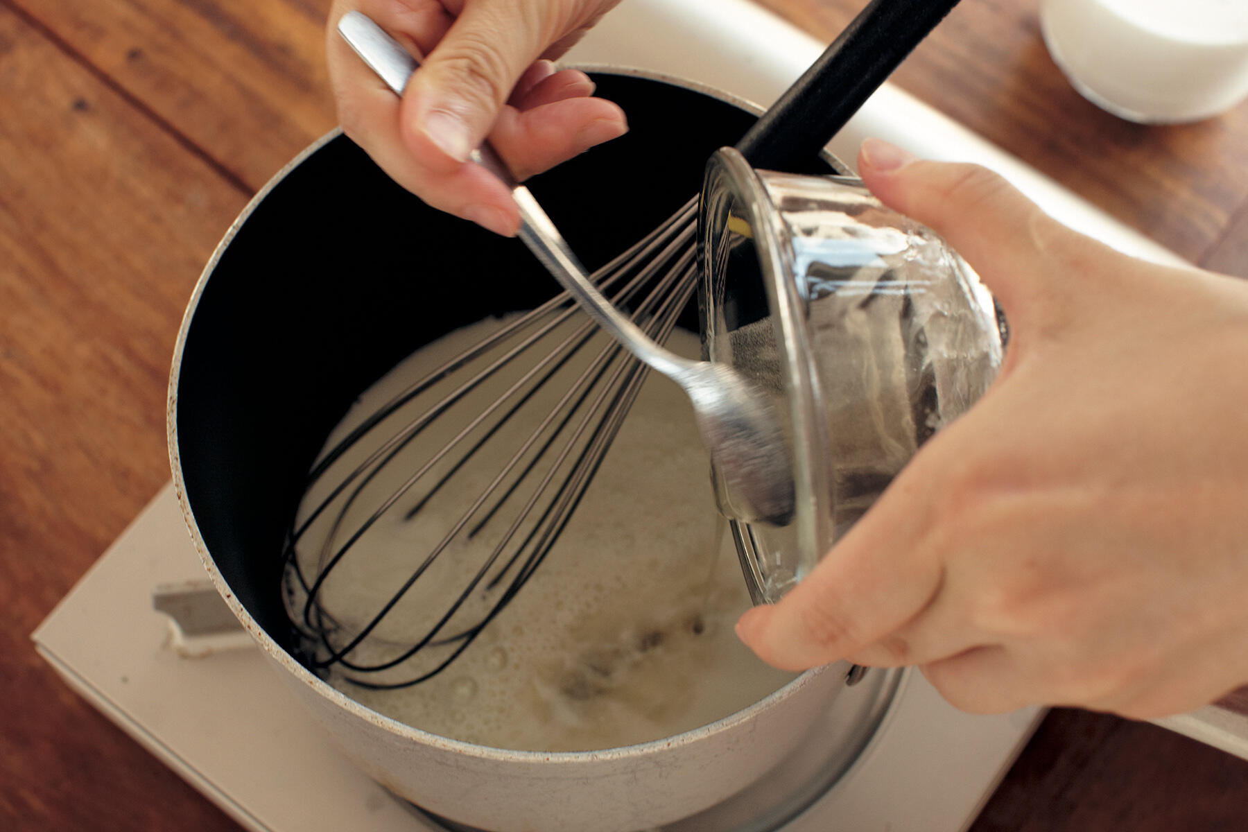 ゼラチンを加える