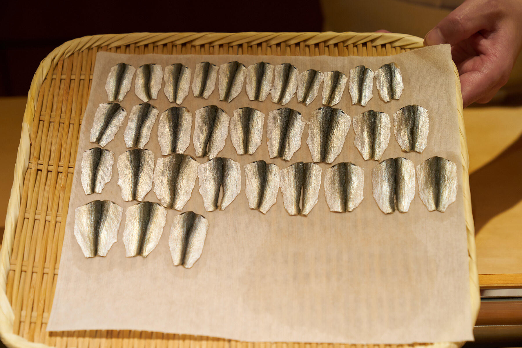 おろされた新子