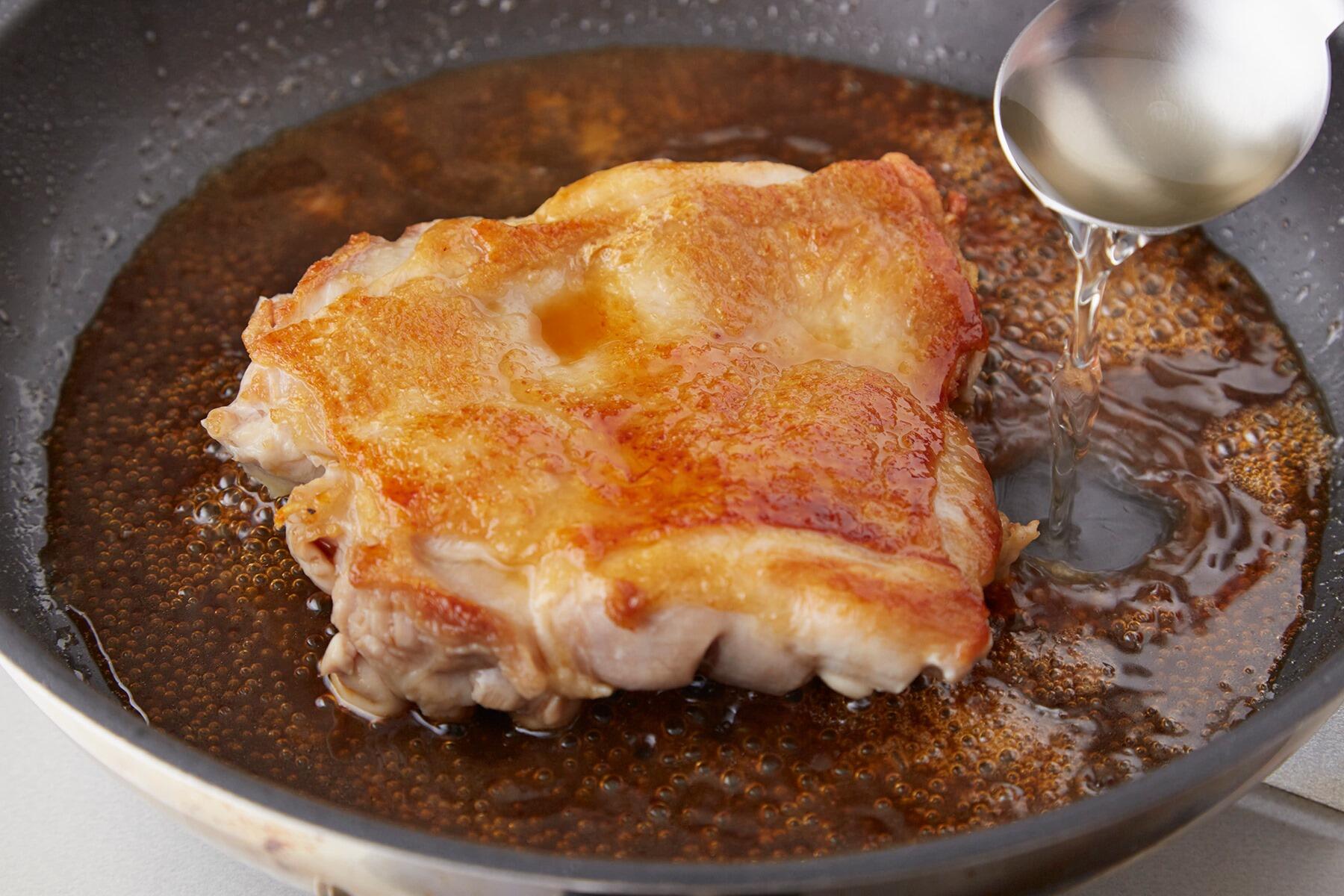 たれを煮詰める