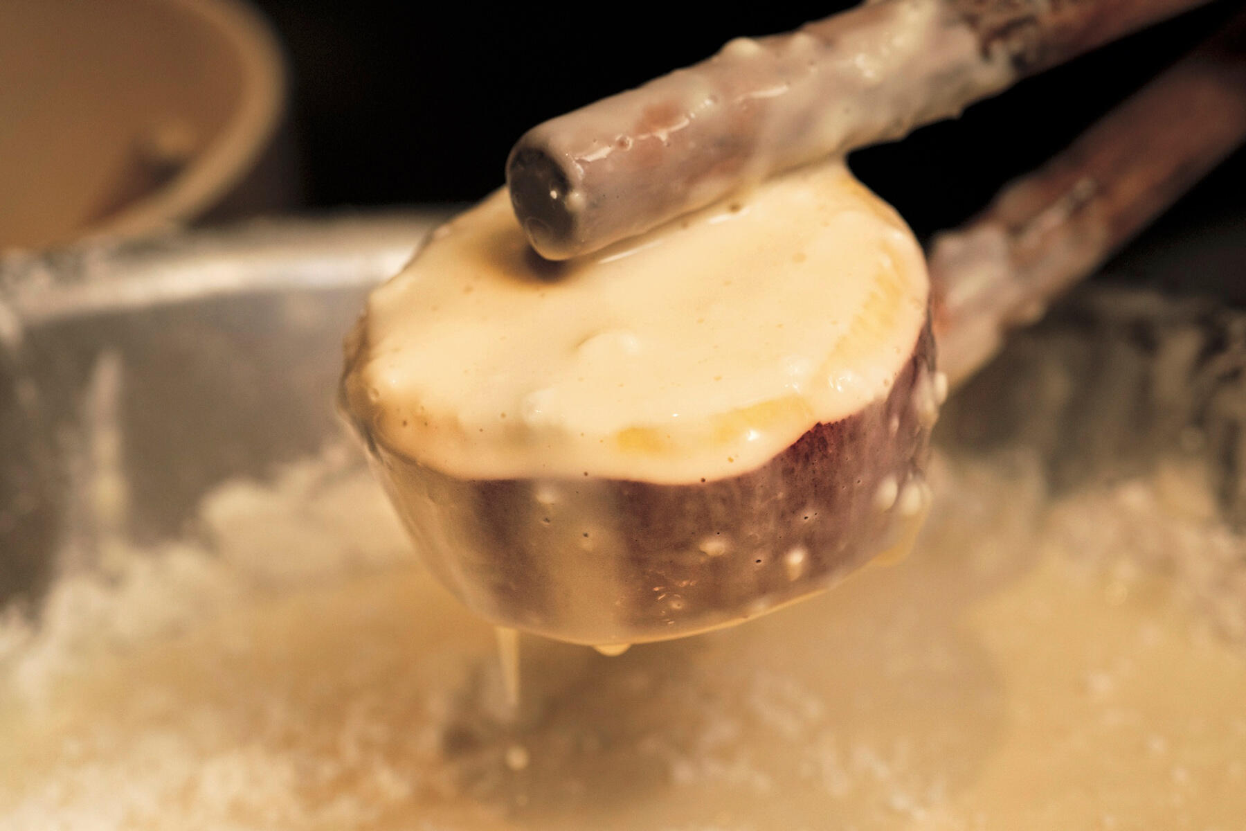 表面だけさっと揚げる