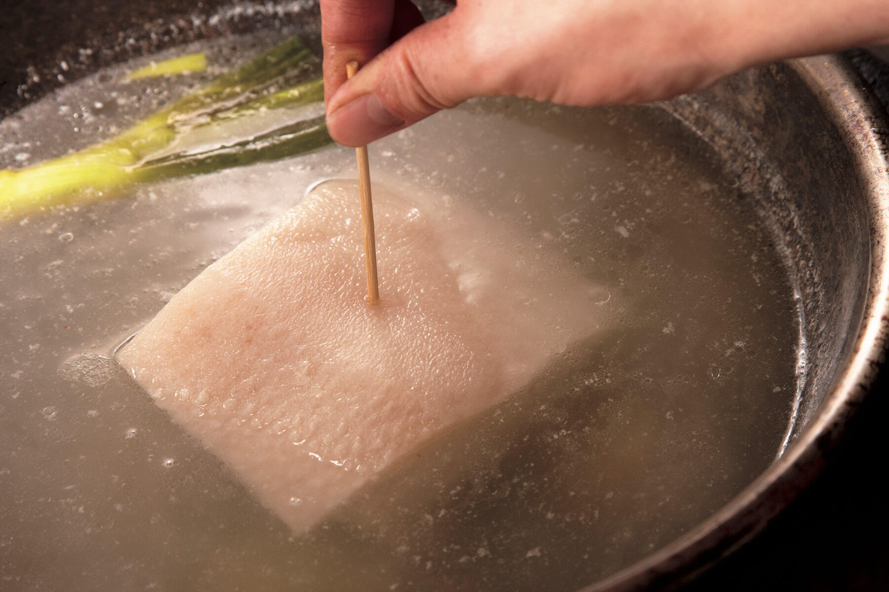 こまめにアクをすくう