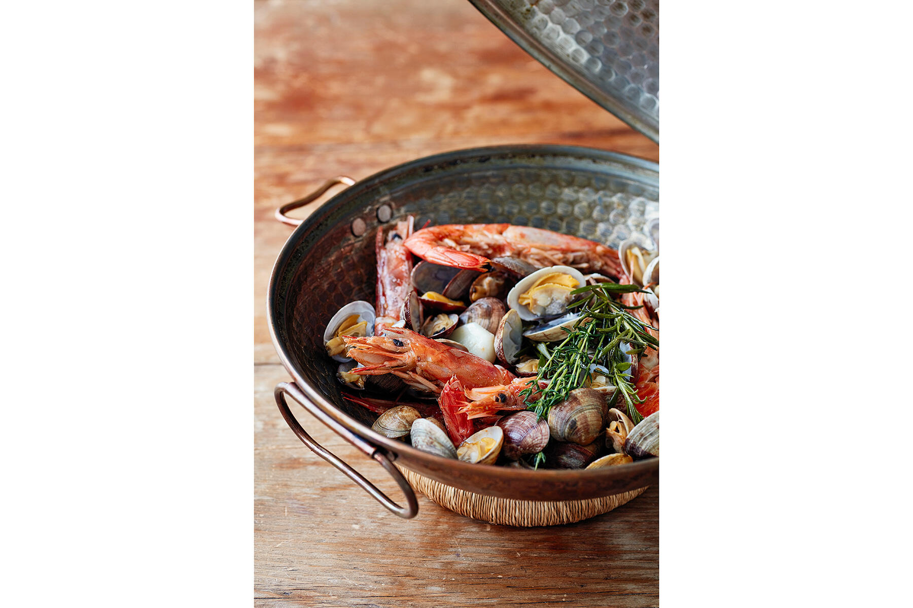 ワインが進む蒸し鍋つまみカタプラーナ