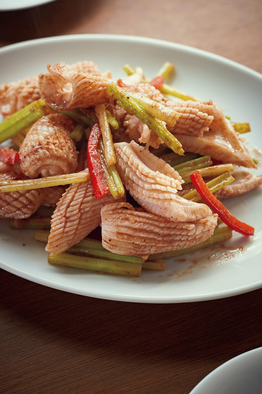 中国セロリと白イカの蝦膏炒め