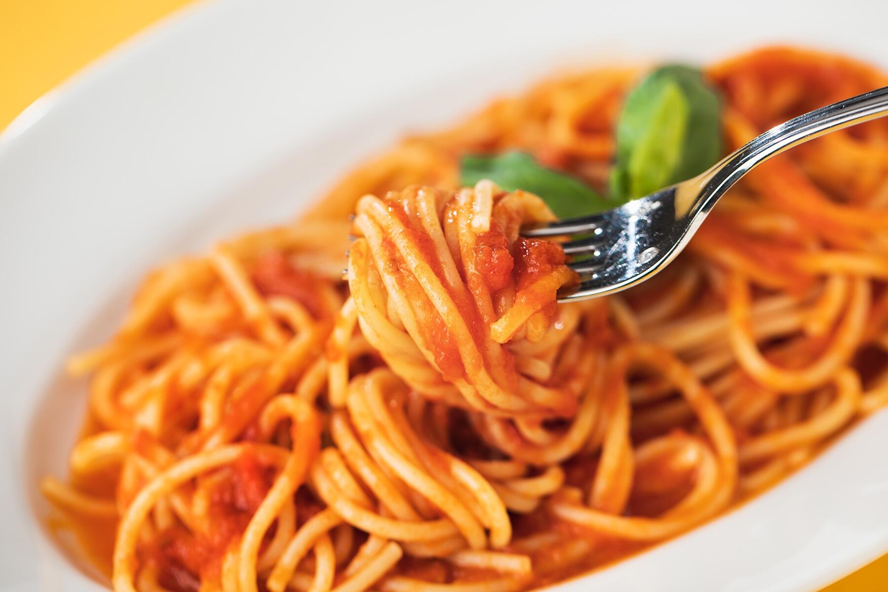 トマトソースのパスタ