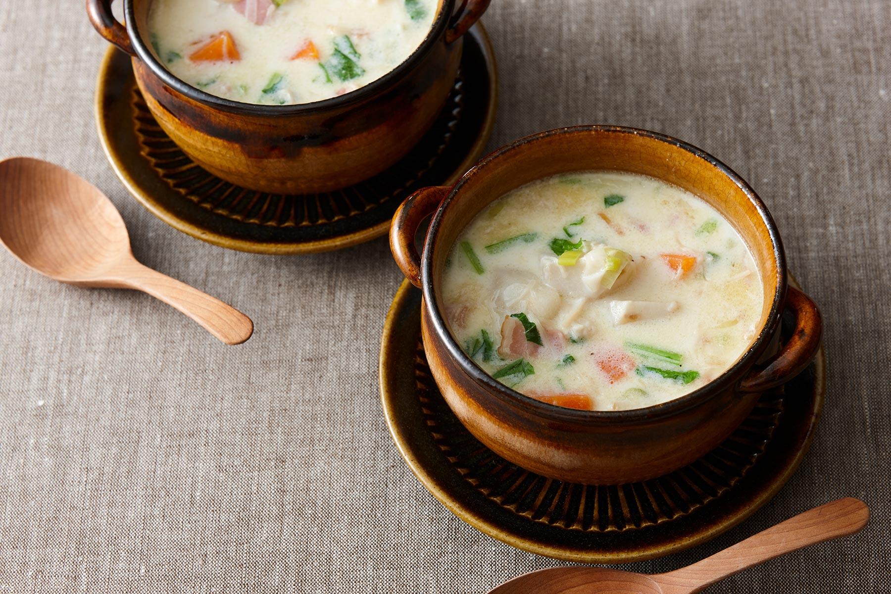 とろとろポタージュで体が温まる “里芋のチャウダー”