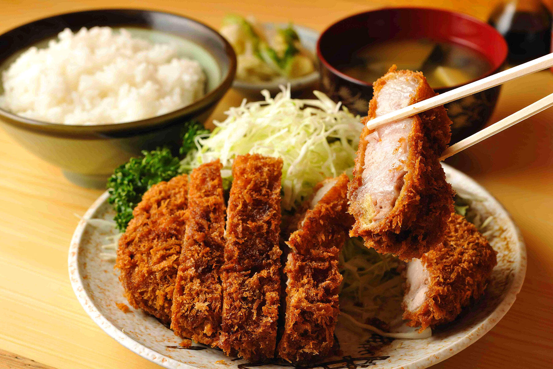 ロースカツ定食