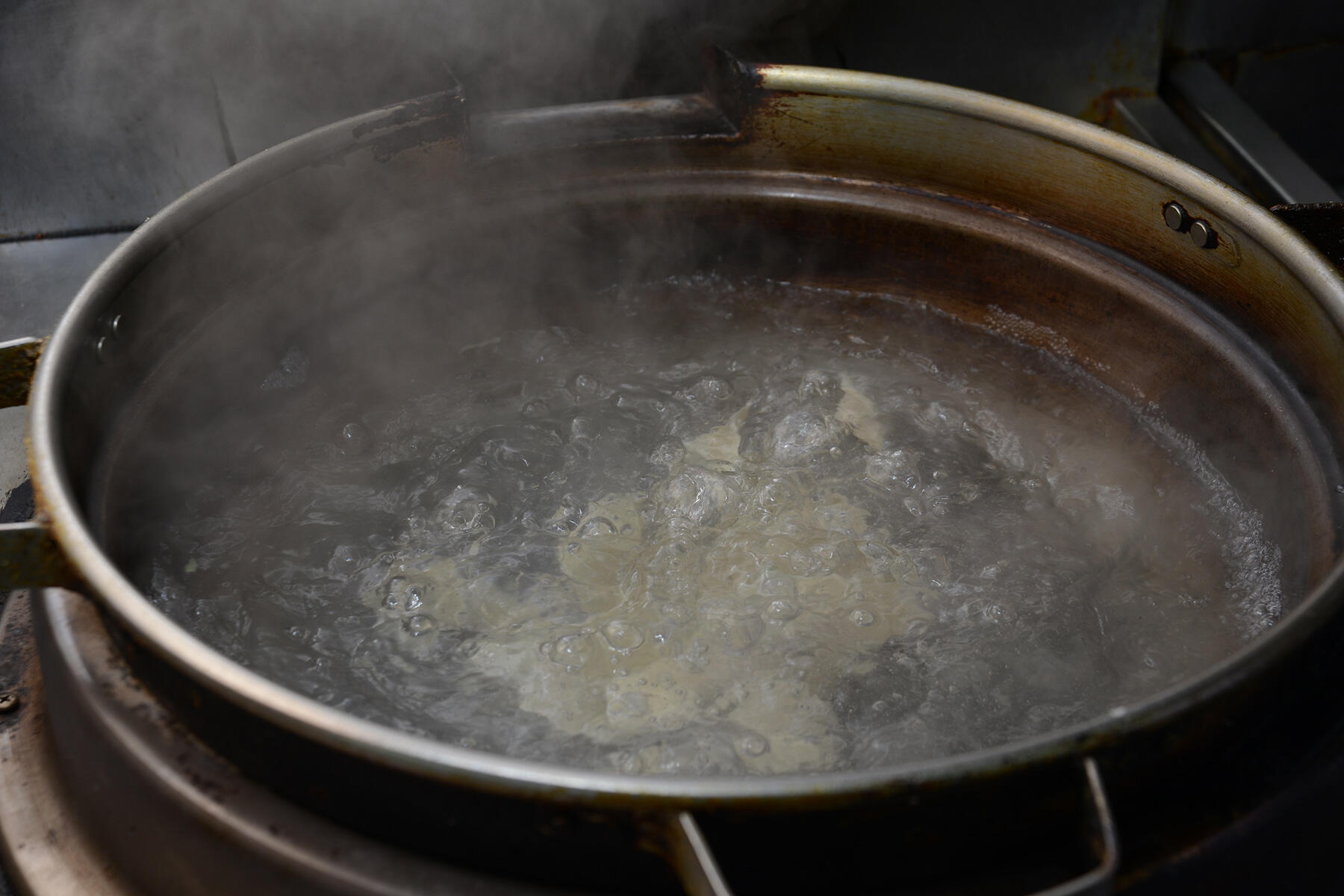 ゆでて一晩寝かせる