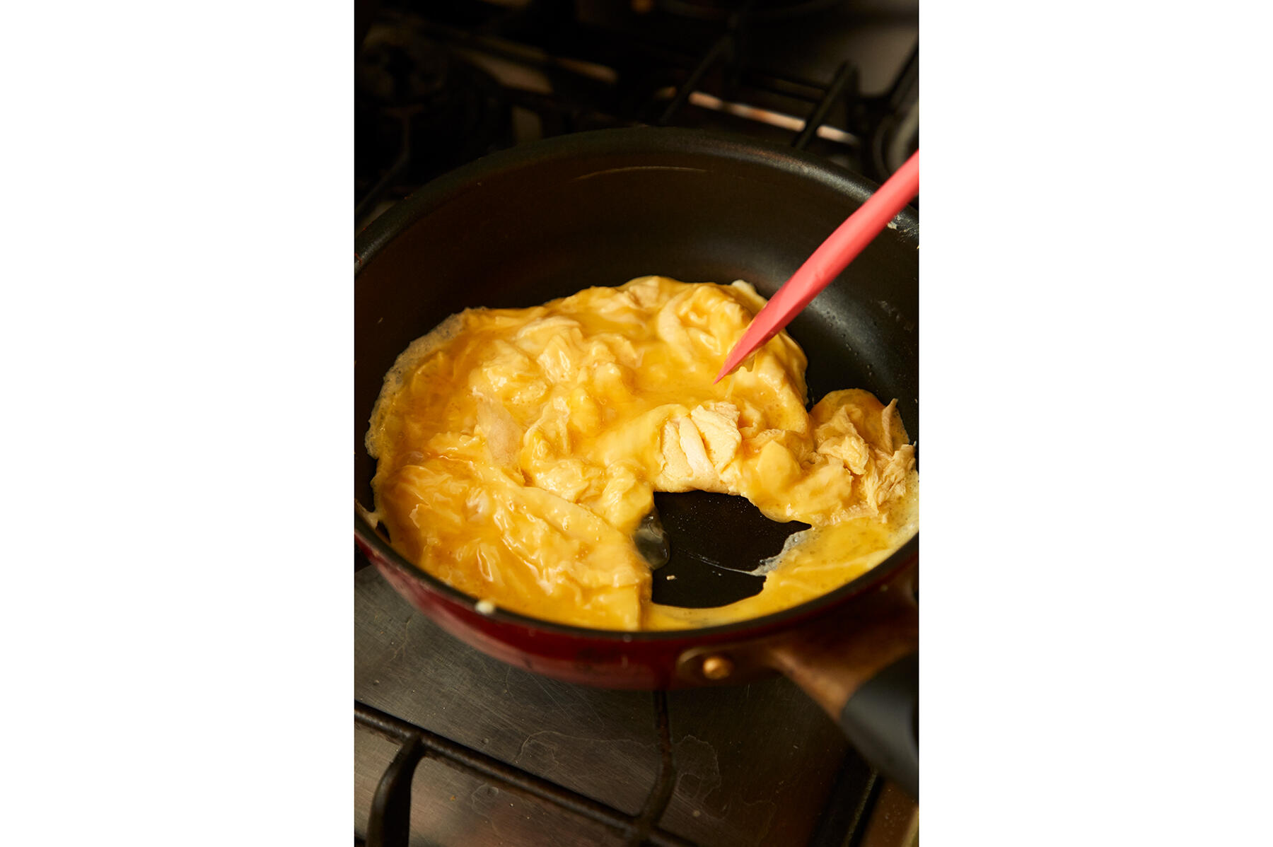 スクランブルエッグをつくる