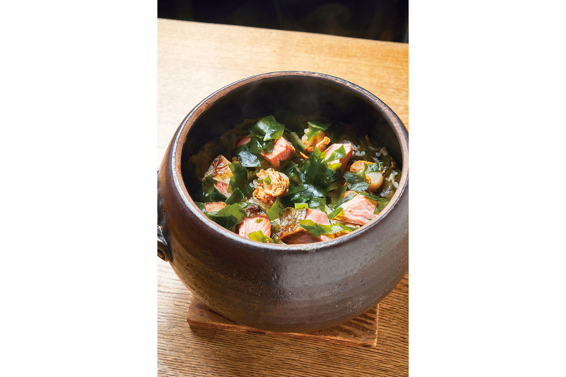 わかめと秋鮭の炊き込みご飯