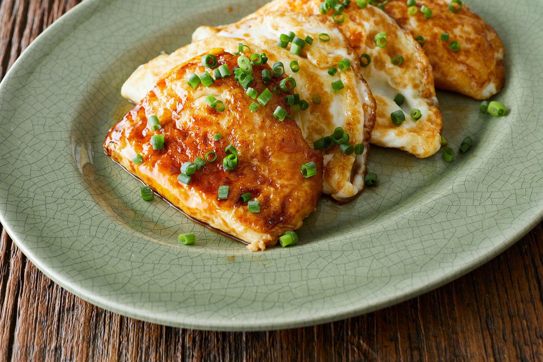 甘じょっぱくて黄身がとろ～り“卵のテリ焼き”