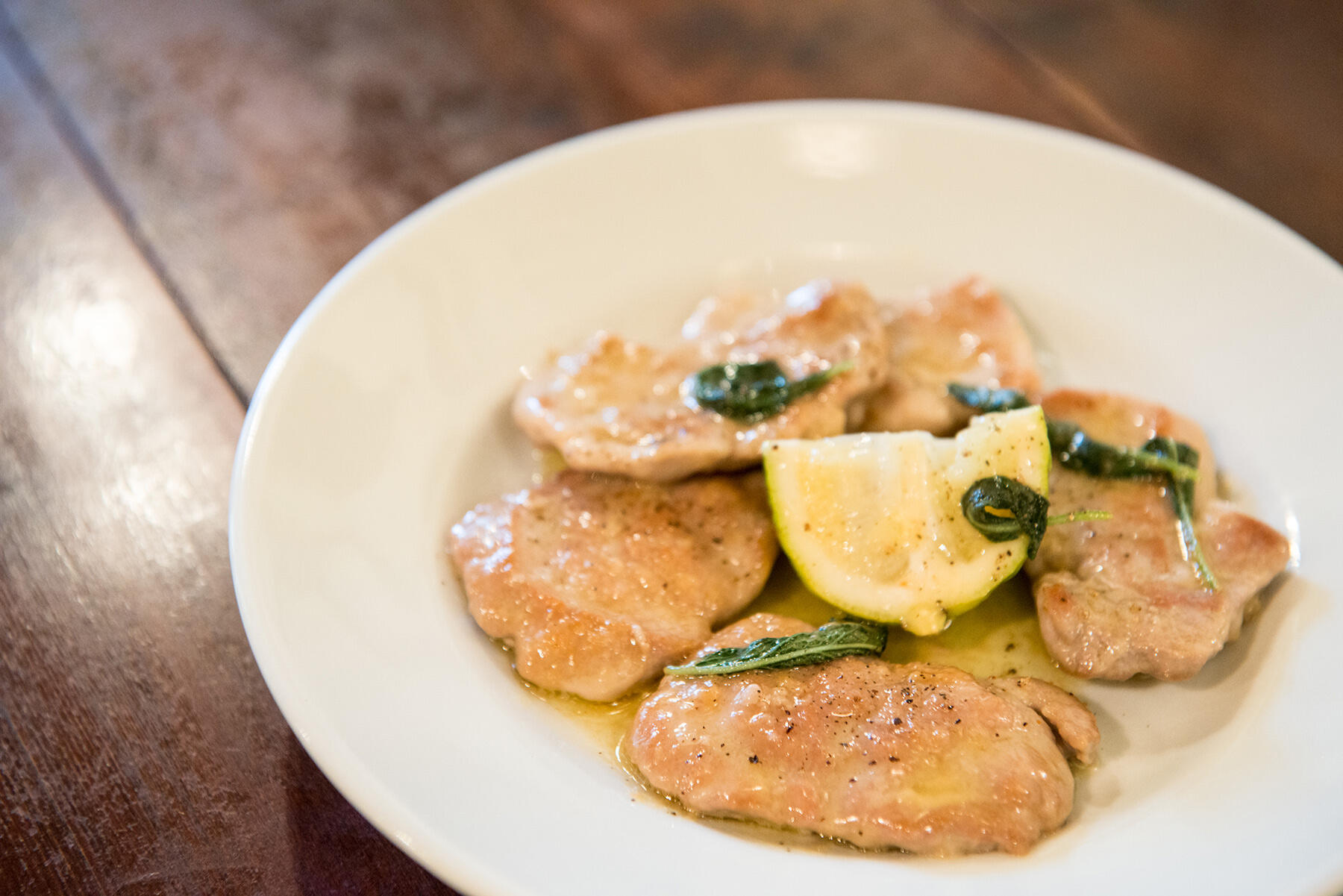 神泉の人気イタリアン「オルランド」直伝“豚ヒレのスカロッピーネ”