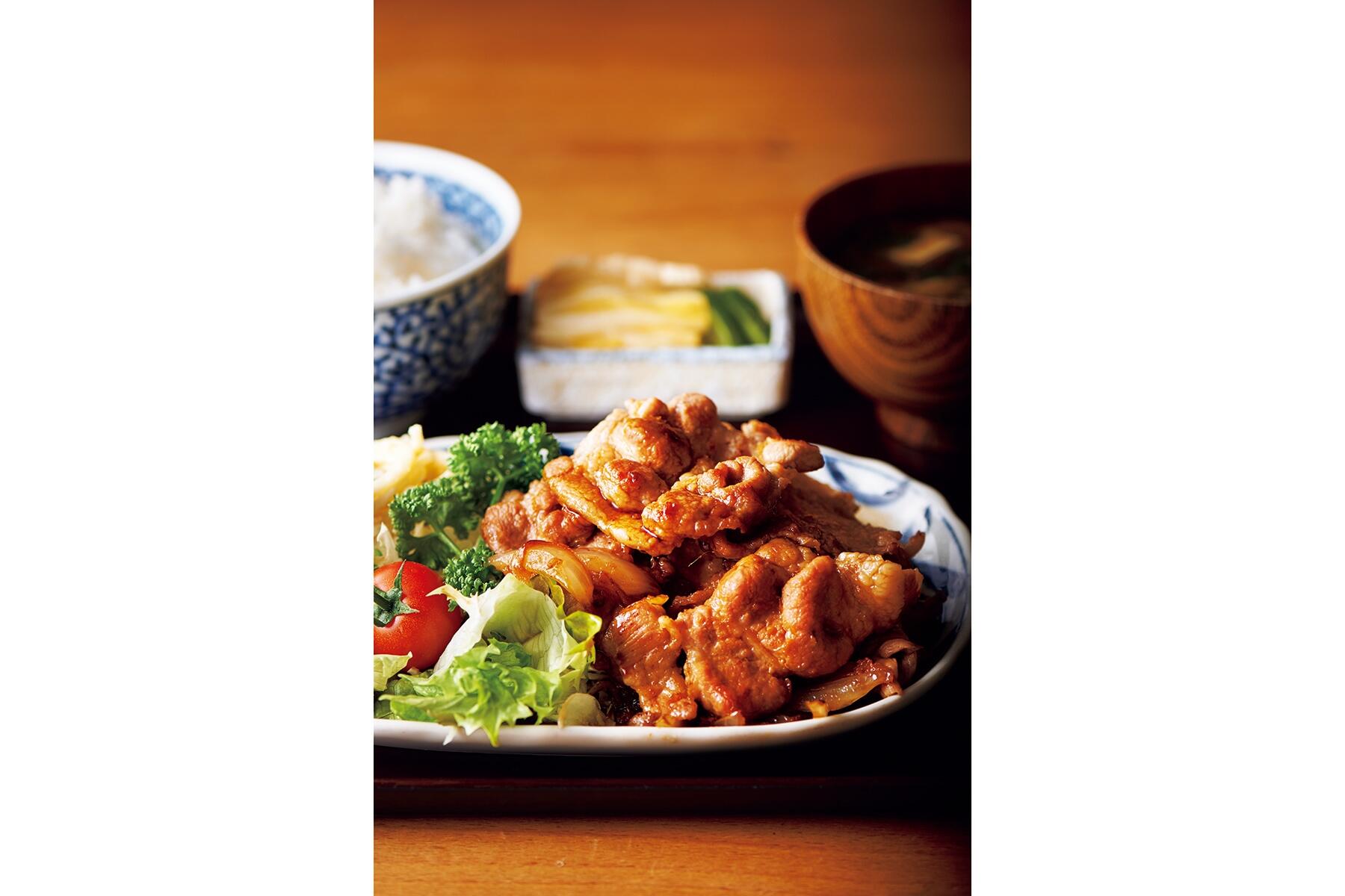 食欲が暴走する「菱田屋」の豚肉生姜焼