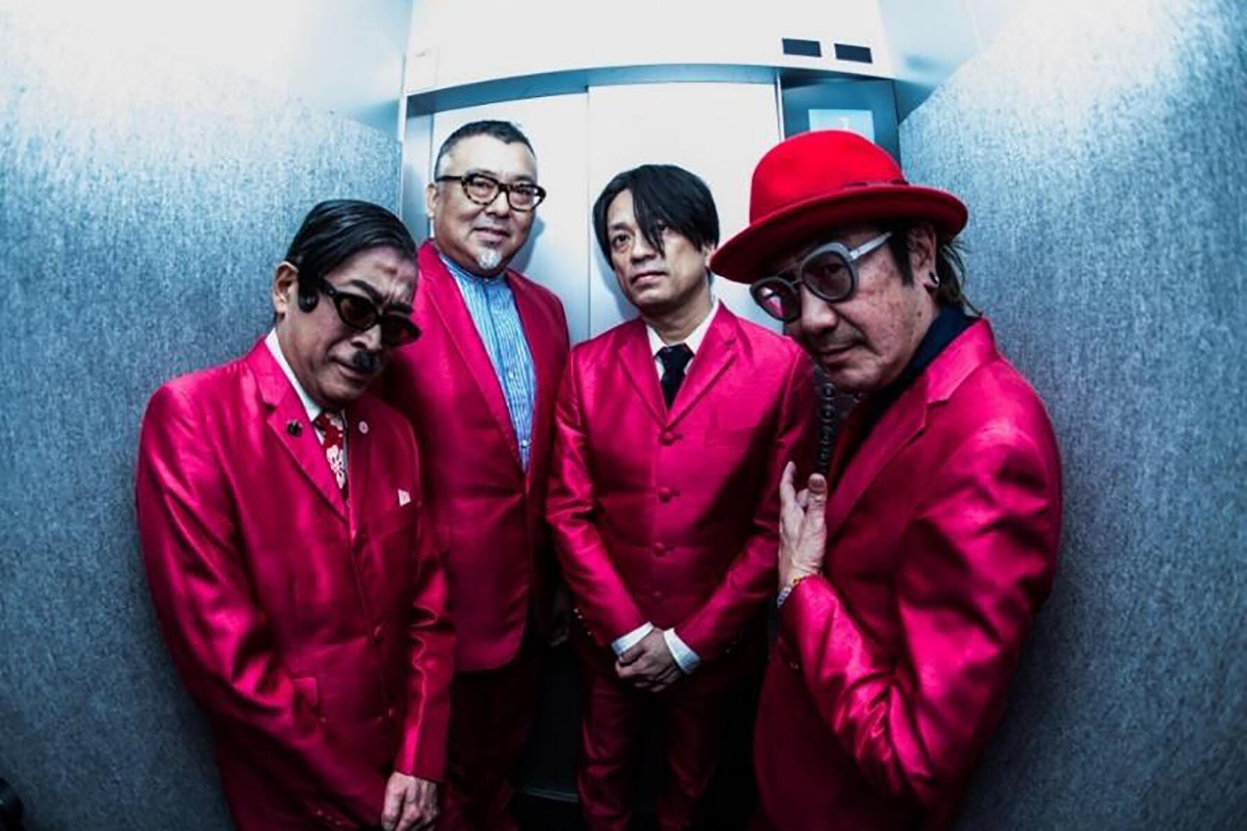 BLACK VELVETS(ブラックベルベッツ)