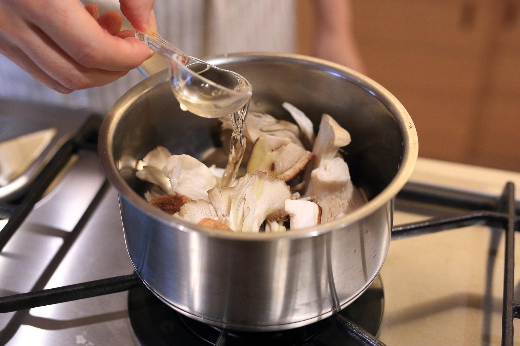 きのこの下準備