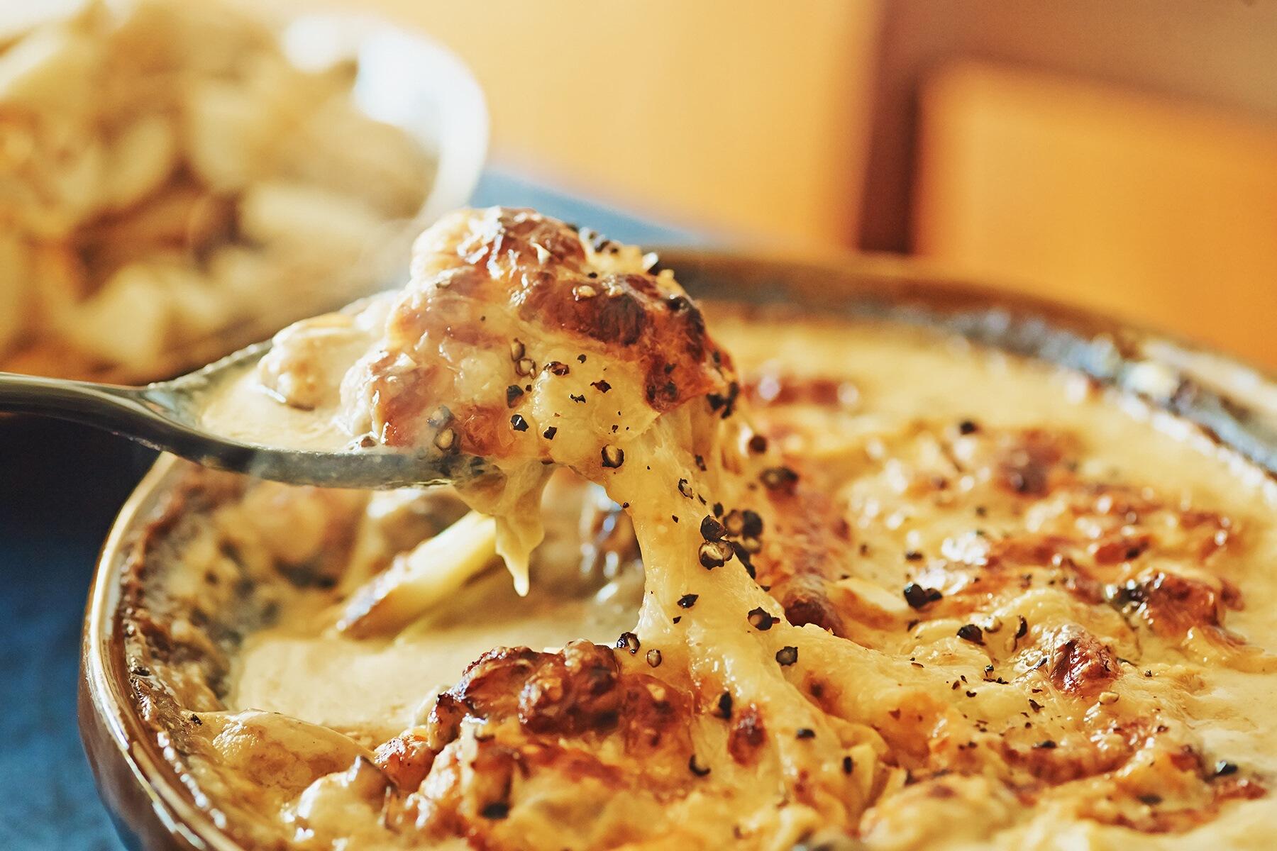 牡蠣と長ねぎの白味噌仕立てのグラタン