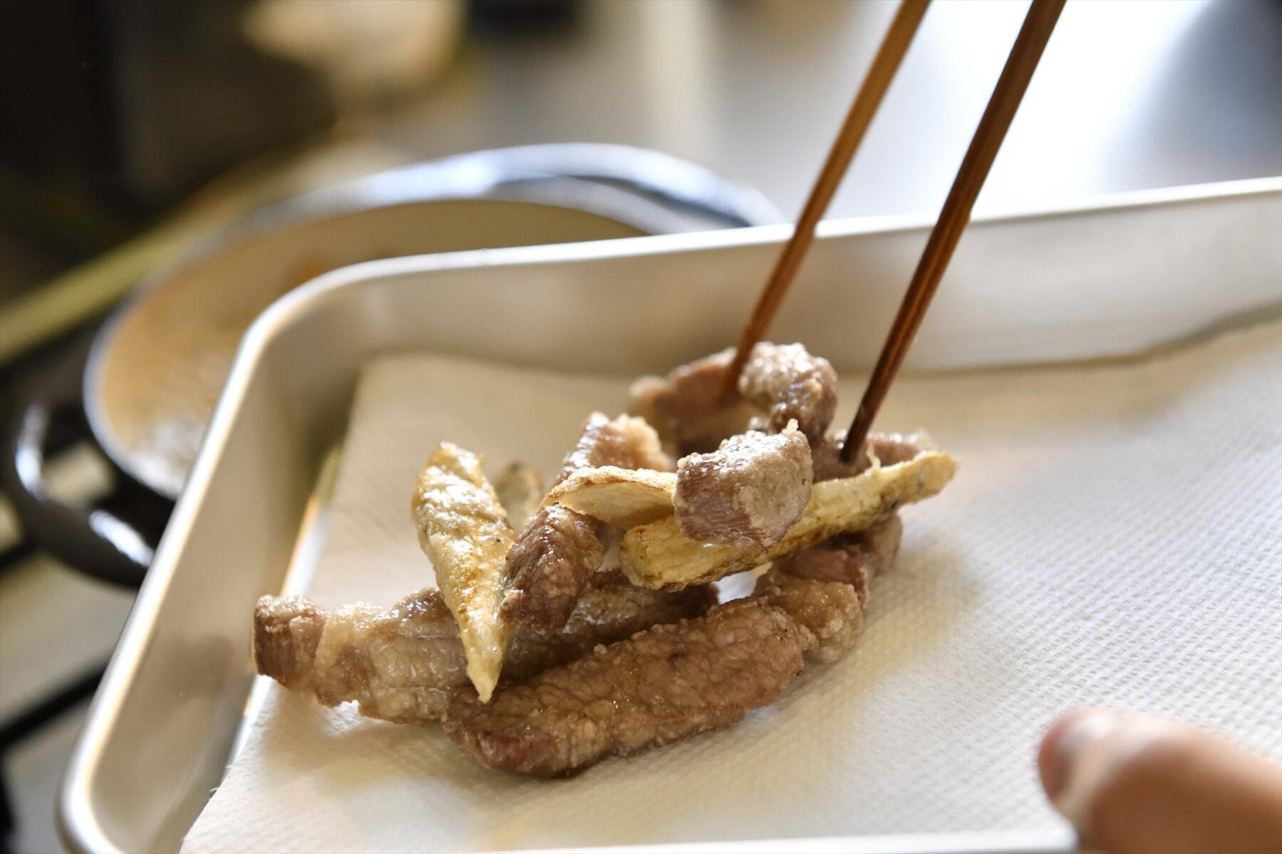 バットと揚げ物