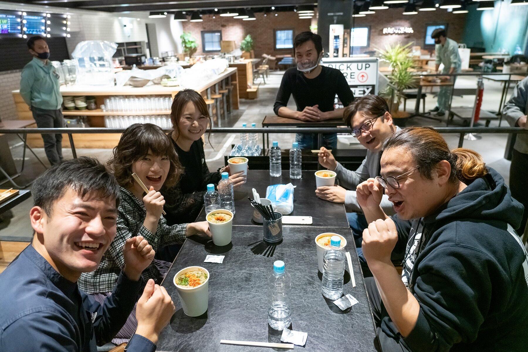 試食会のメンバー