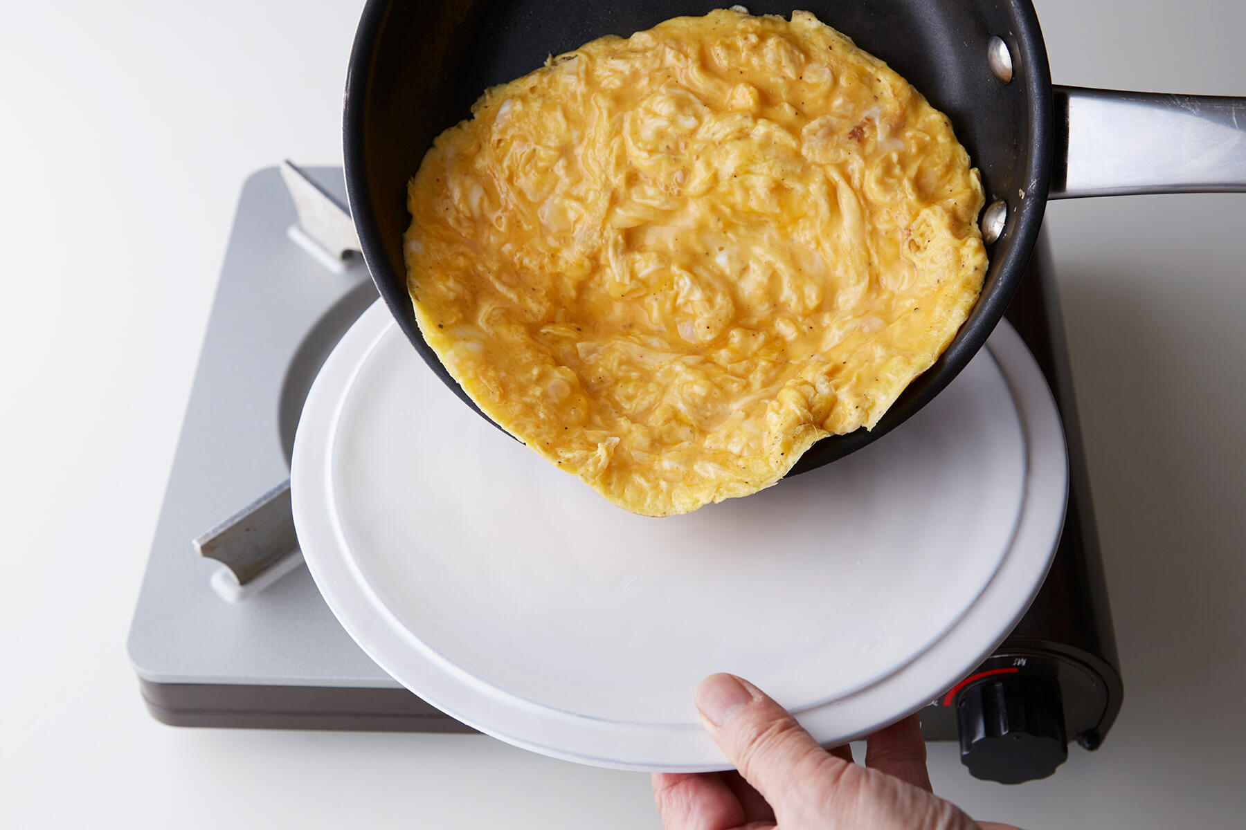 オムレツをつくる