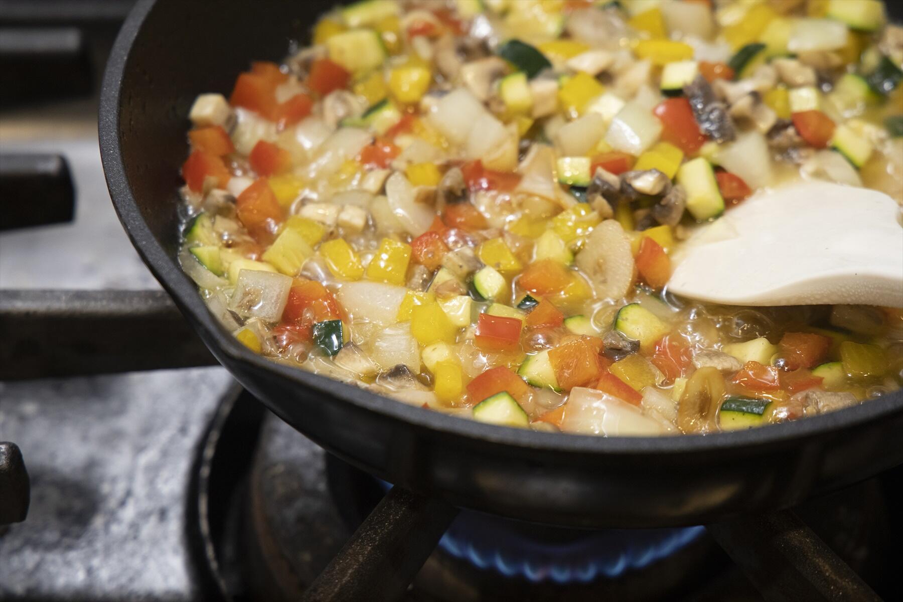 野菜をオイル煮にする