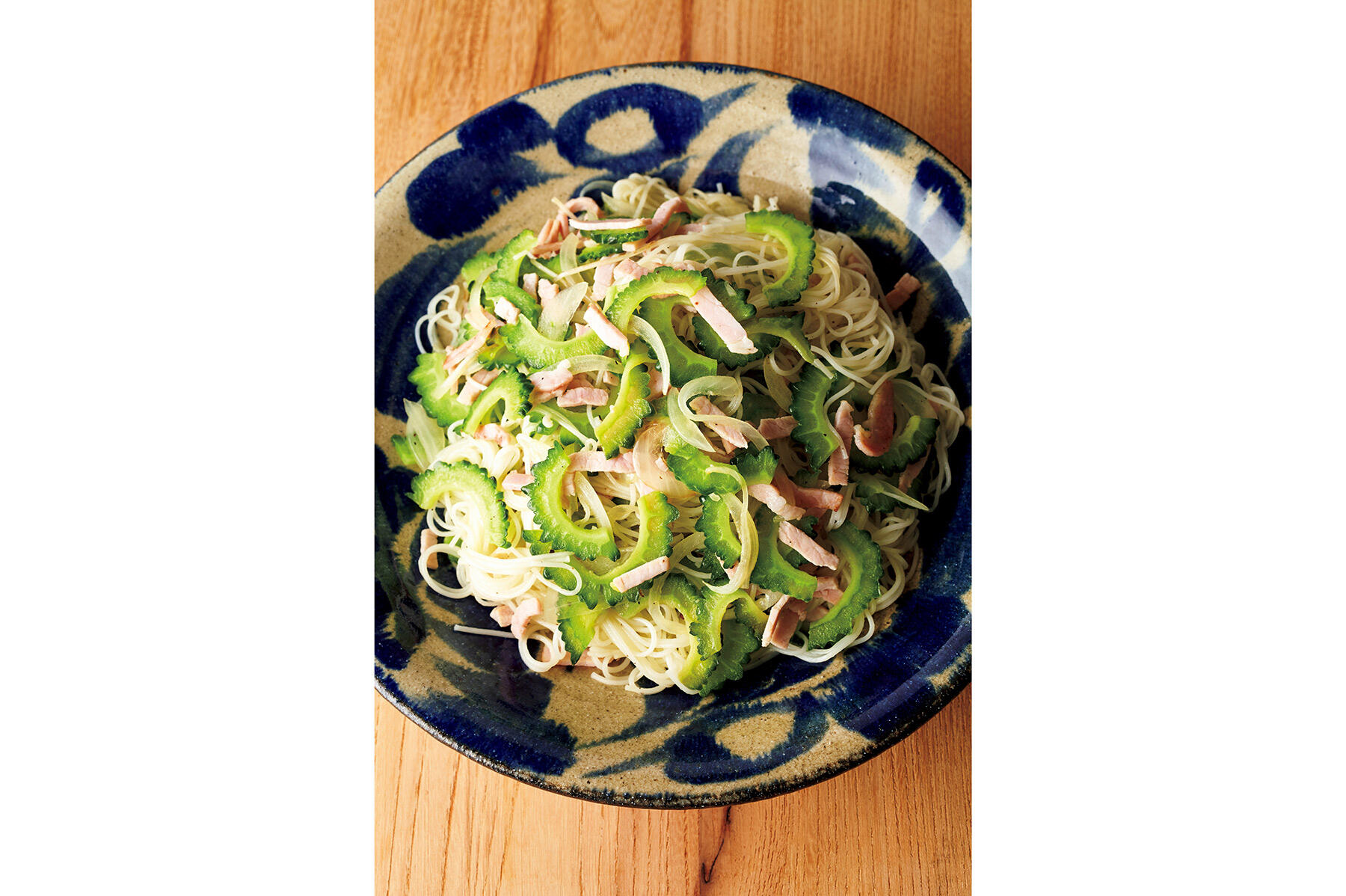 胡麻油の香ばしさが食欲をそそる“そうめんチャンプルー”