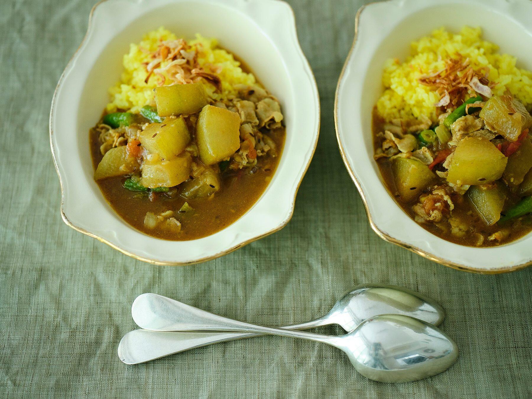 冬瓜とトマトといんげんのポークカレー