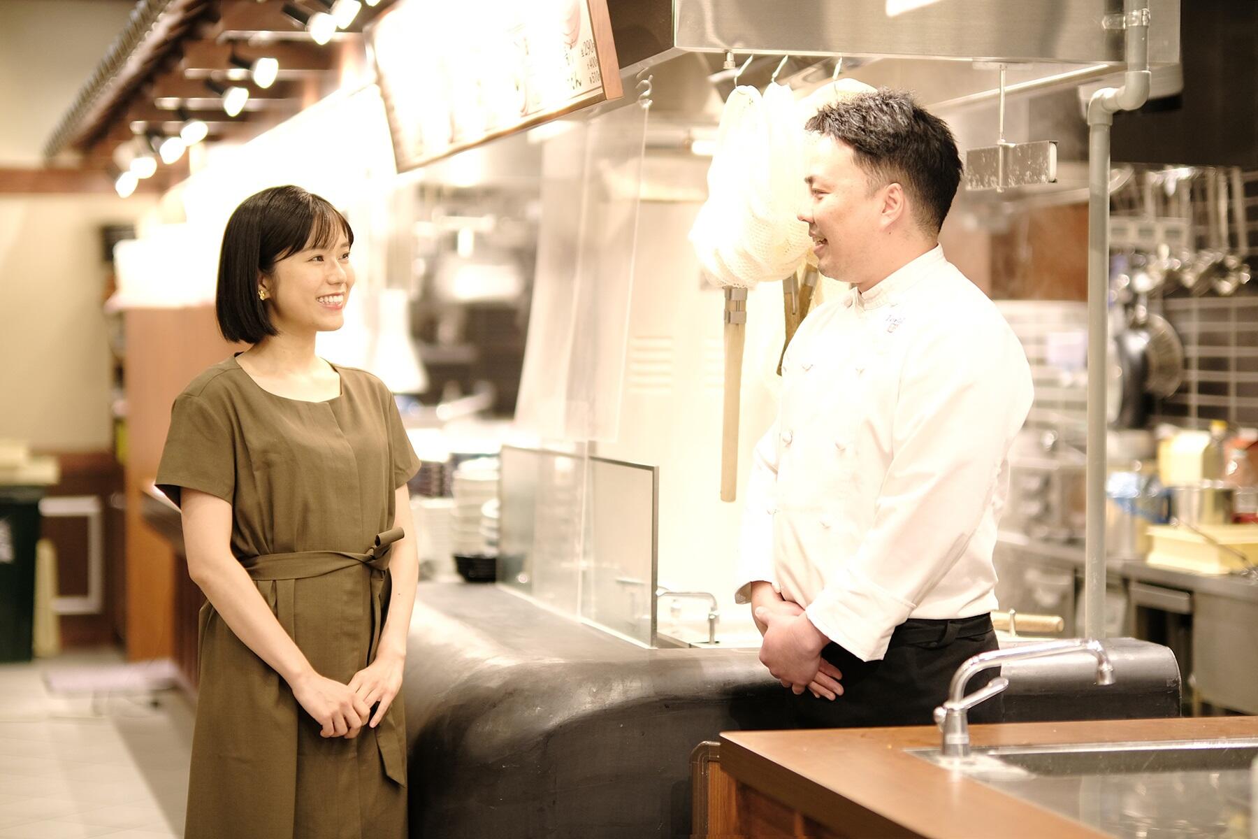 カリー子さんと開発担当の浦郷さん