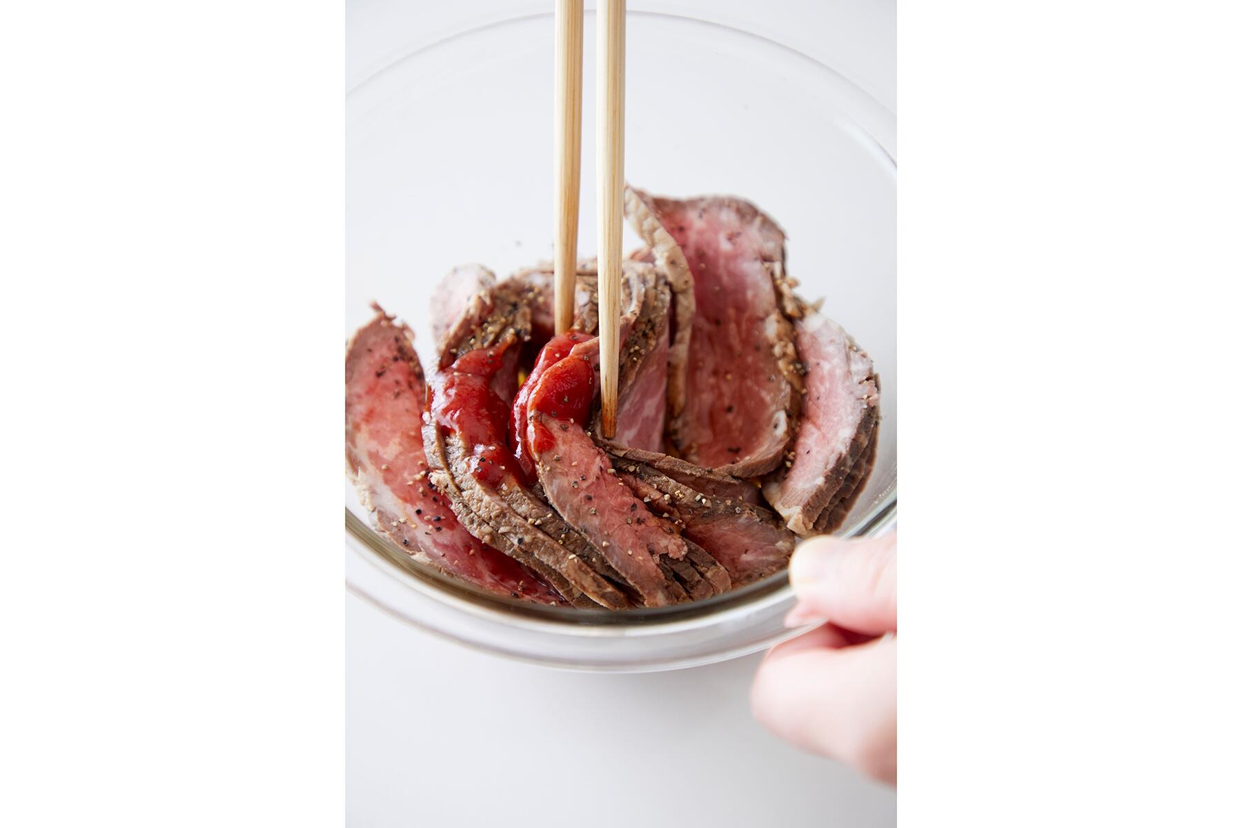 ローストビーフの下ごしらえ