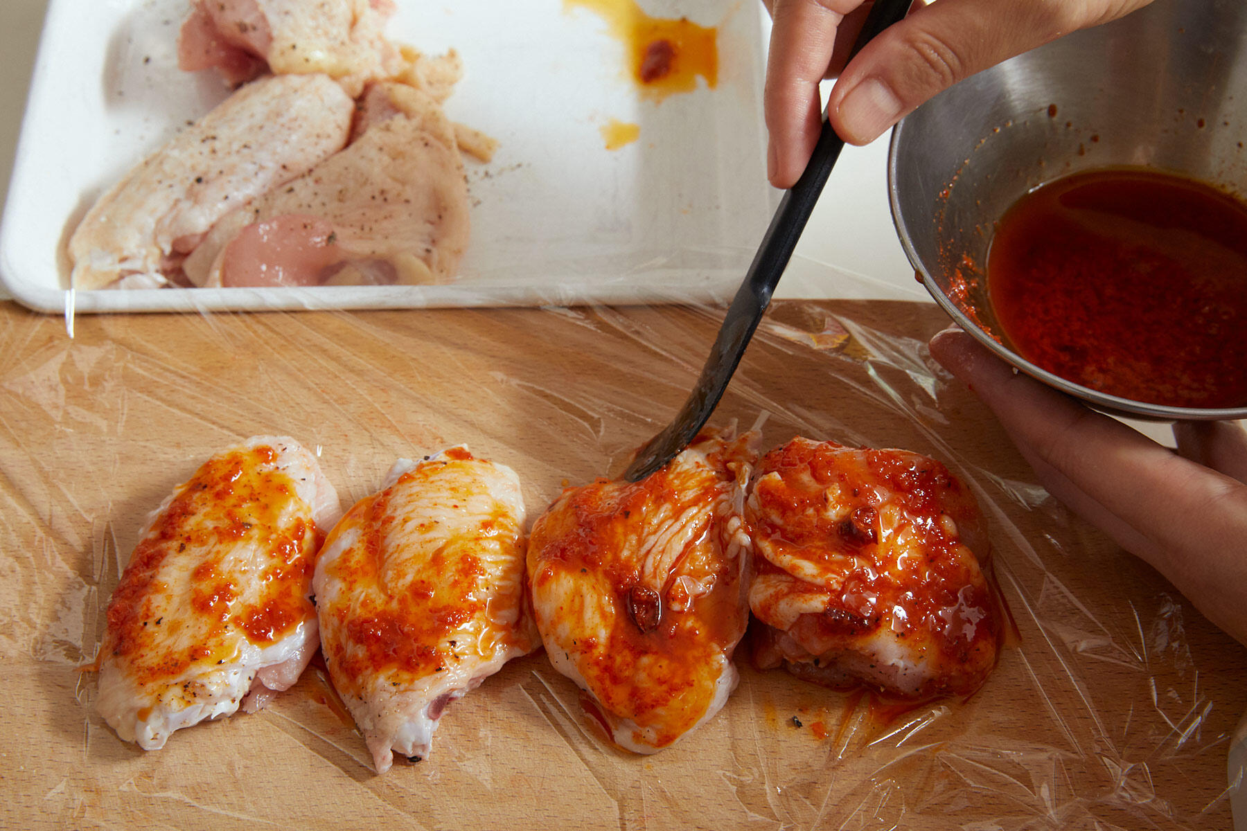 ソースに漬ける