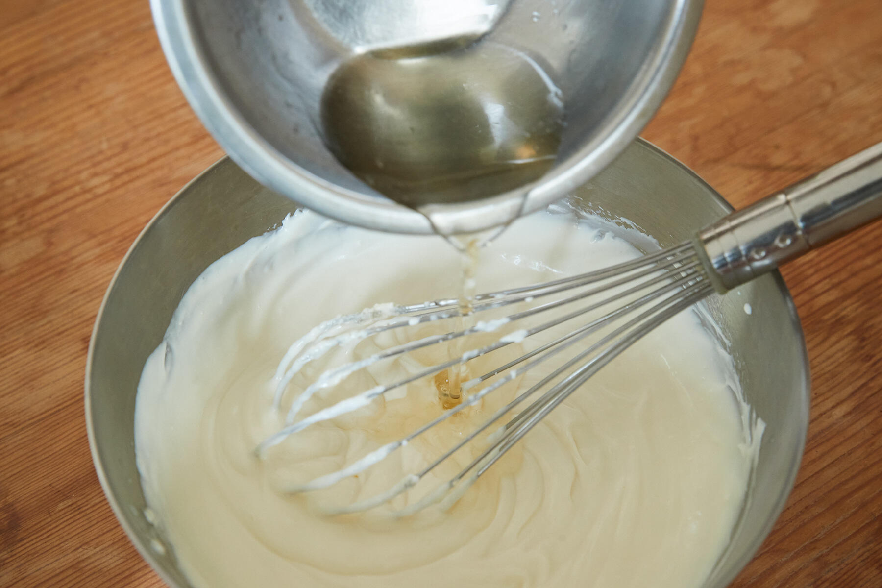 ゼラチンを加える