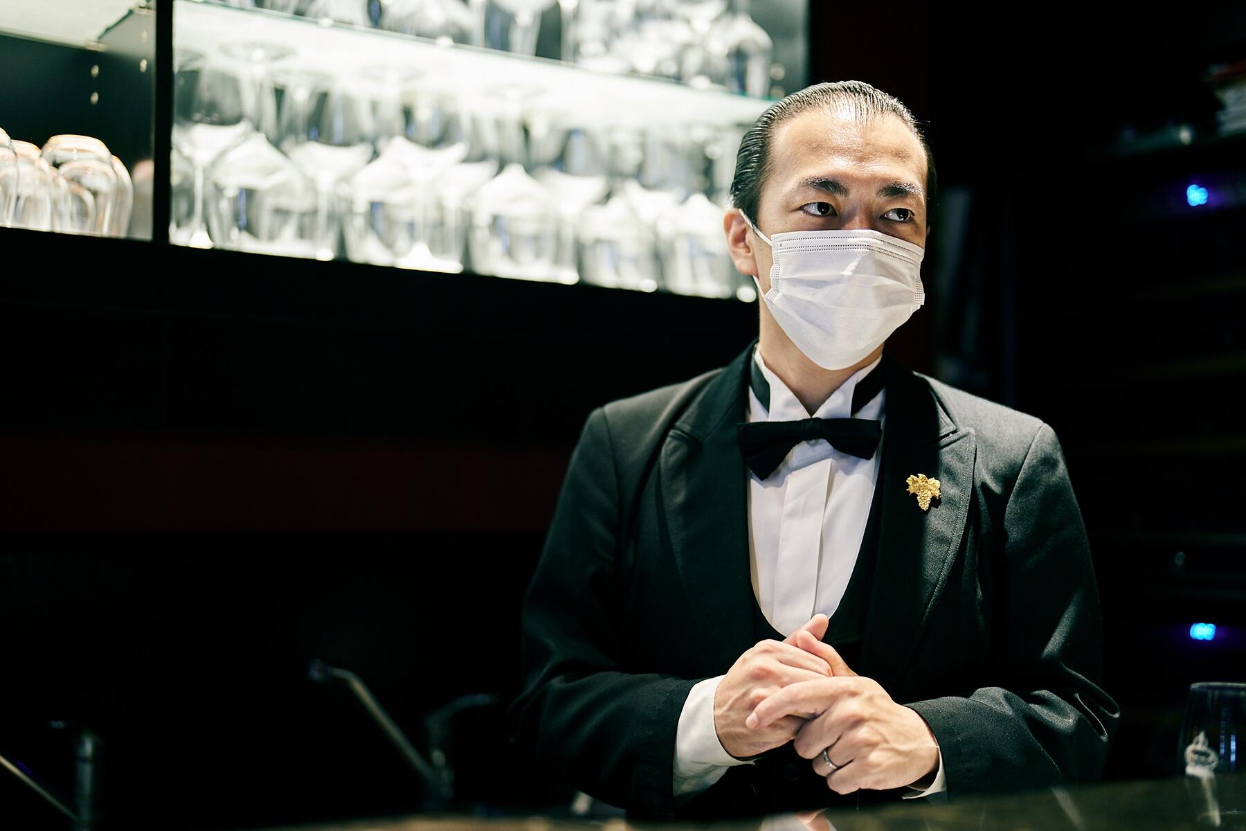 「水新はなれ 紅」のオーナーソムリエ、寺田泰行さん