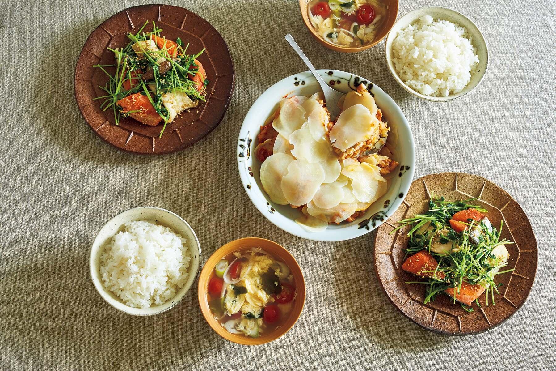 鮭と豆苗のすり胡麻炒め定食