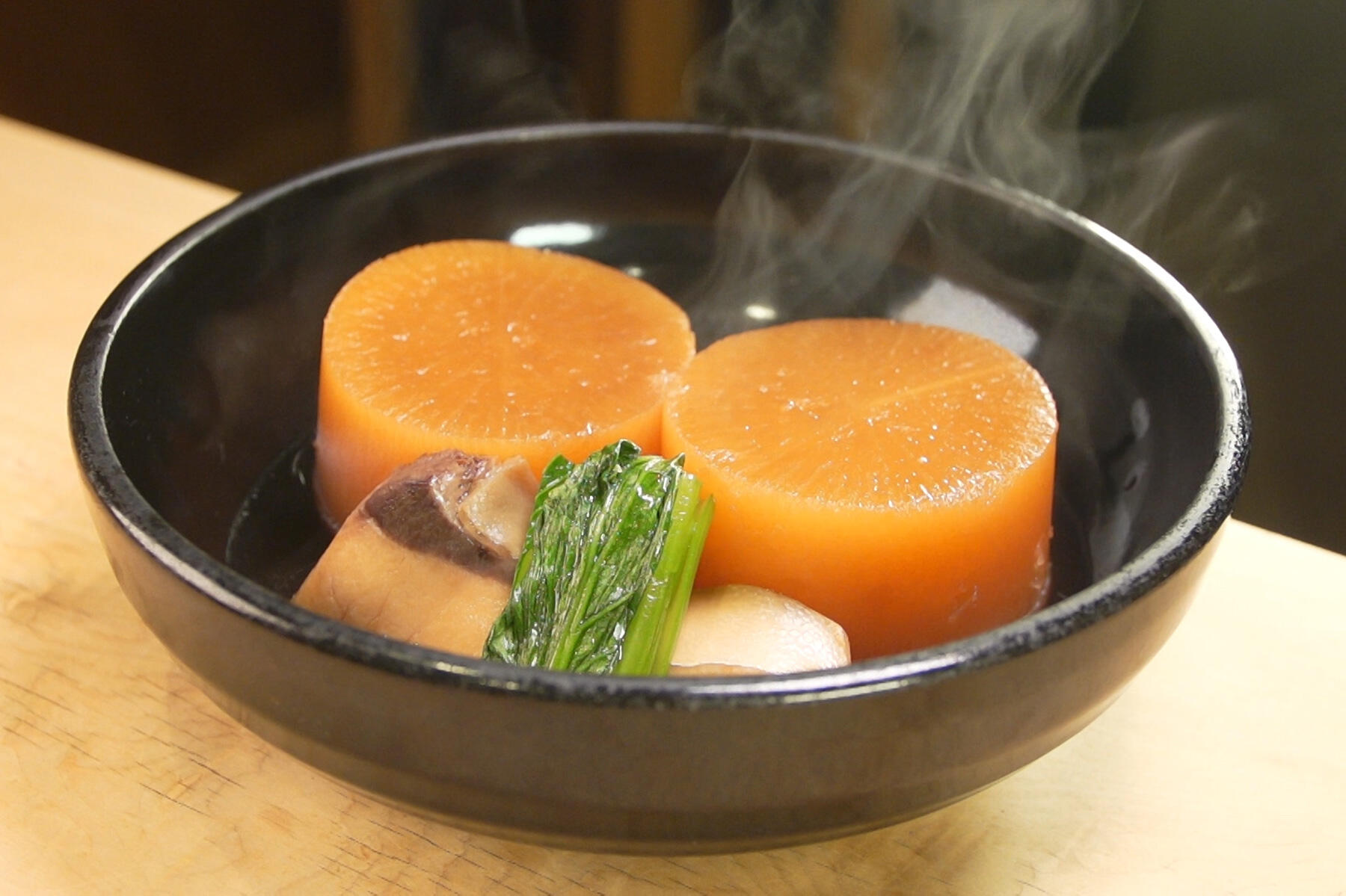 芯まで染み染みの“ぶり大根”