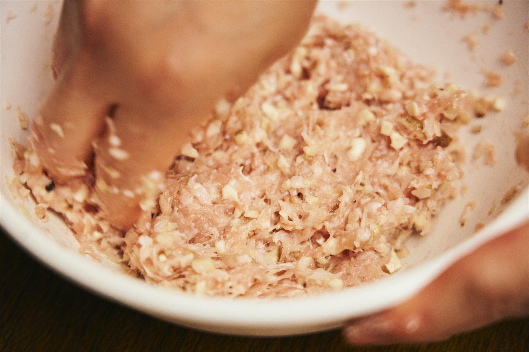 肉だねをつくる