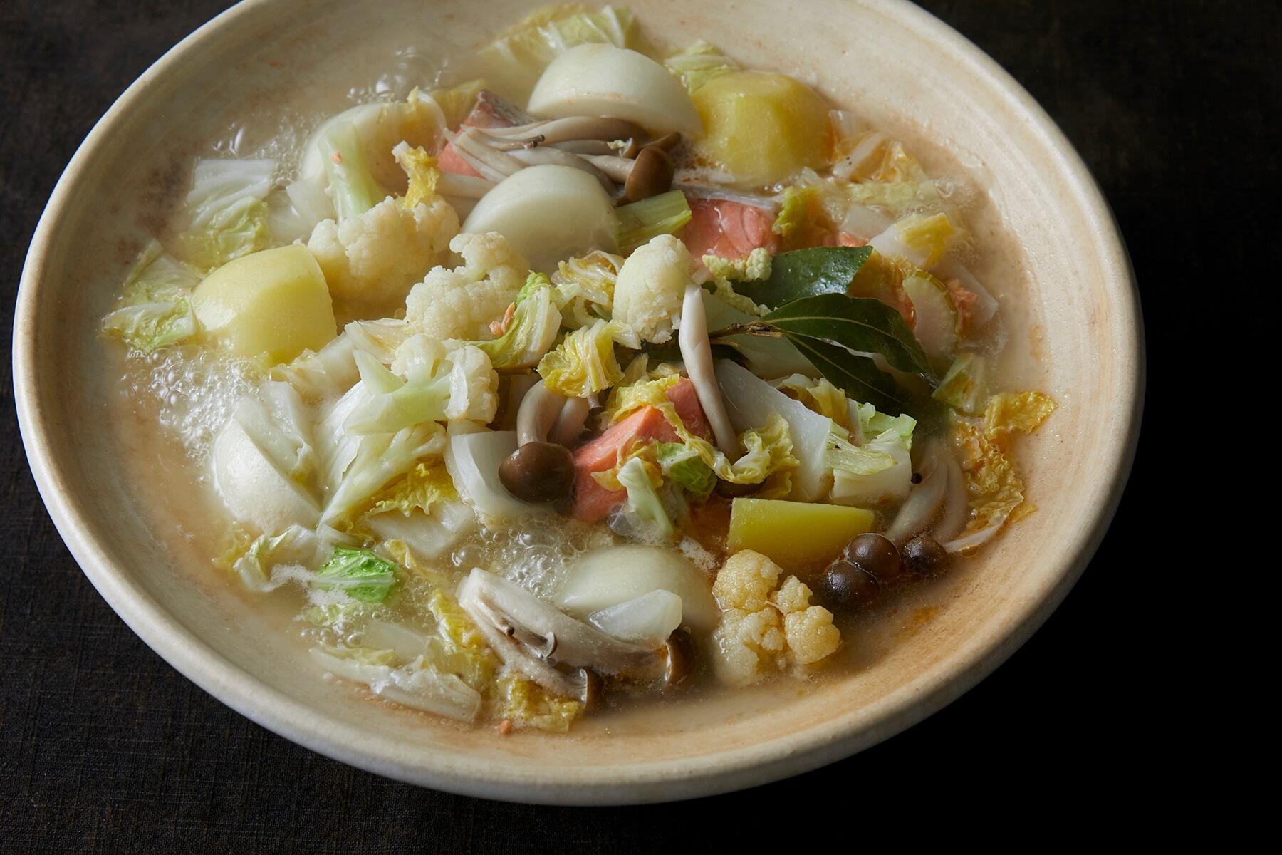 白い野菜の旨味が凝縮した“北欧鍋”