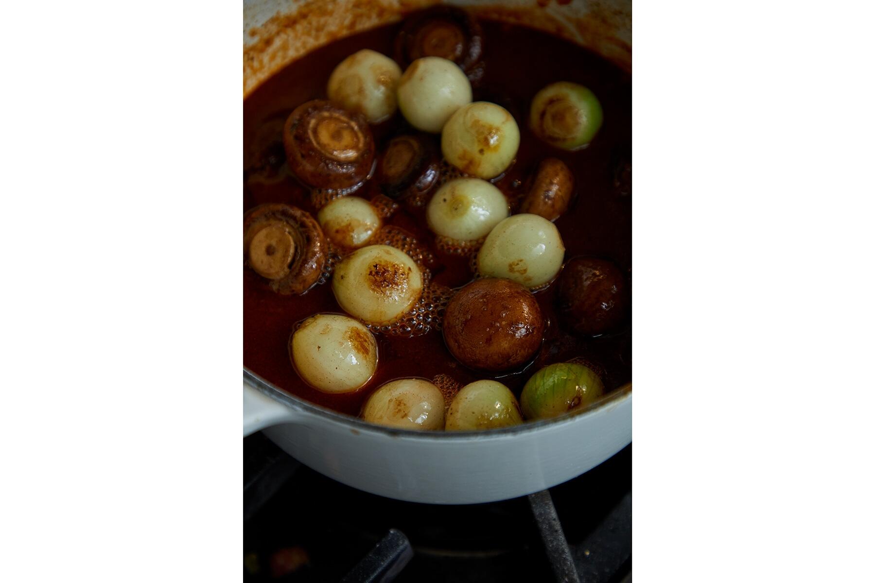 マッシュルームを炒める