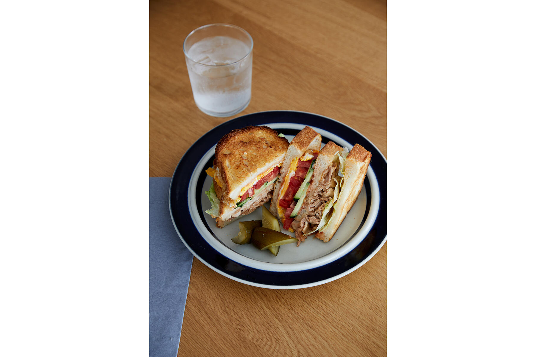 "ポークマリネのサンドイッチ"